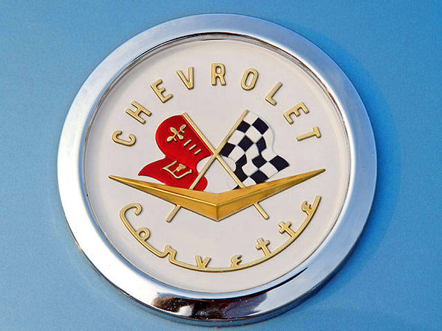 Corvette Timeline Tales: July 9, 1957 – GM “Officially” Registers the Corvette Cross Flags Logo