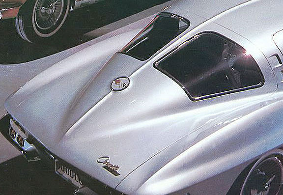 Corvette Odd-Ball: A C2 Mid-year Sting Ray Lift-Back Coupe?