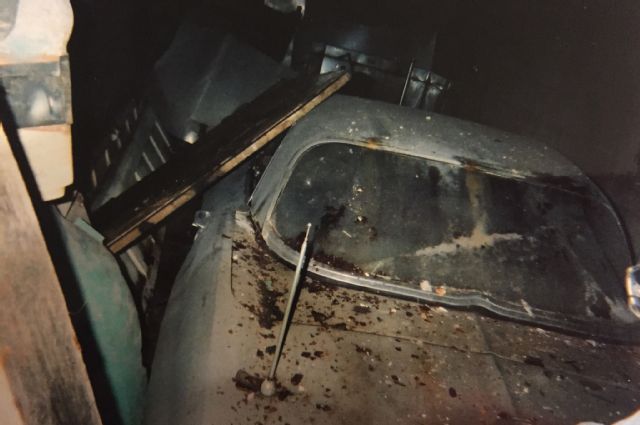 1963-corvette-single-car-garage